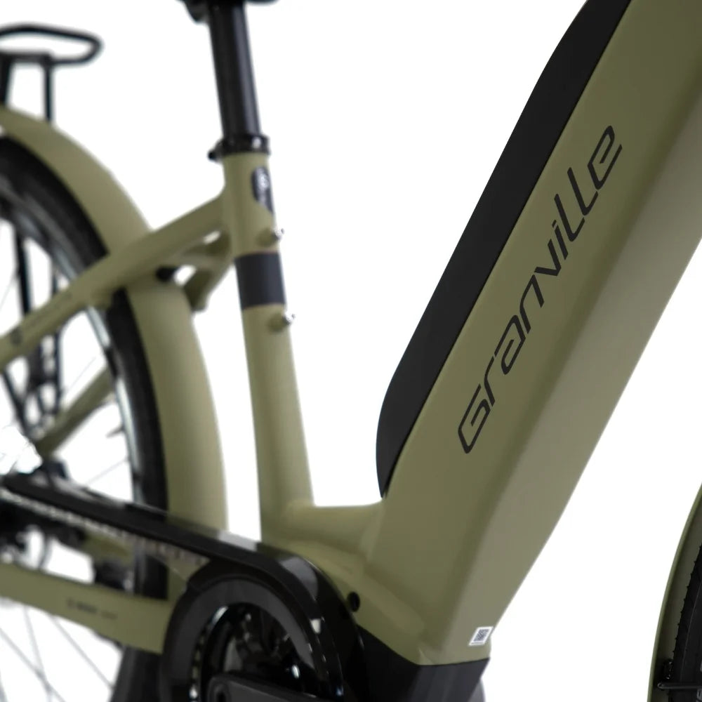 E-Absolute 35+ Active+ - 500W - Matt Olive