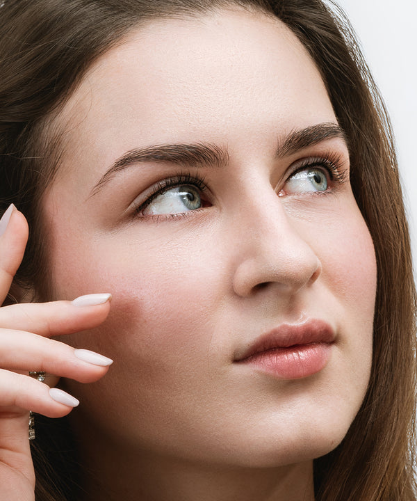 Maquillage Permanent - Ras De Cils Inférieur Ou Supérieur - Soin En Institut