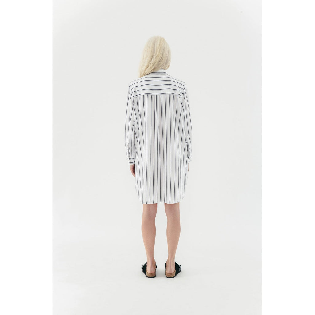 Margaux Lonnberg - Robe Akai - White Stripes