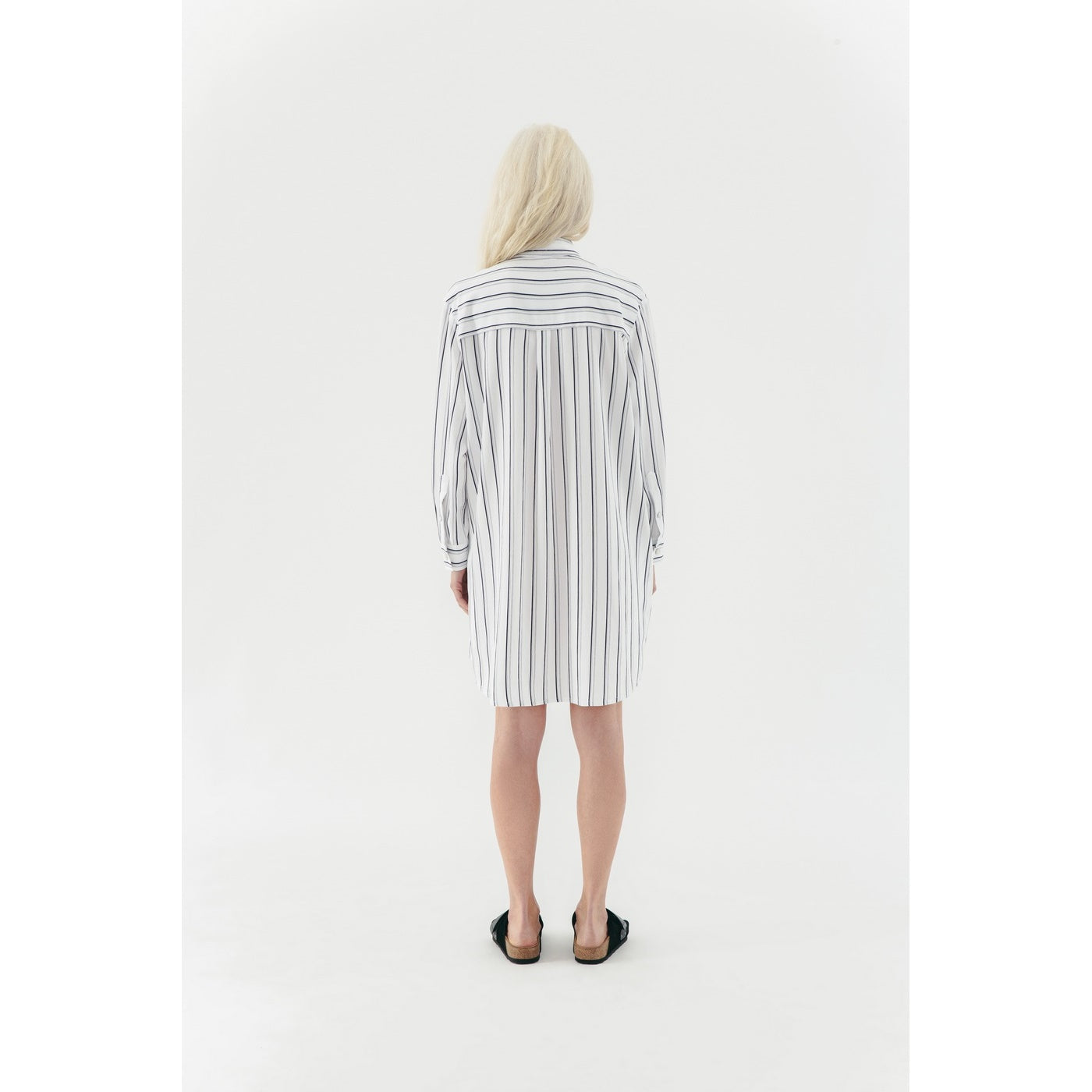 Margaux Lonnberg - Robe Akai - White Stripes