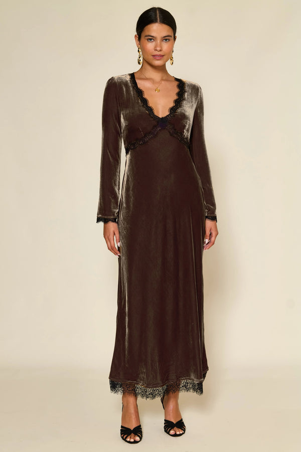 Robe Alesha Mink