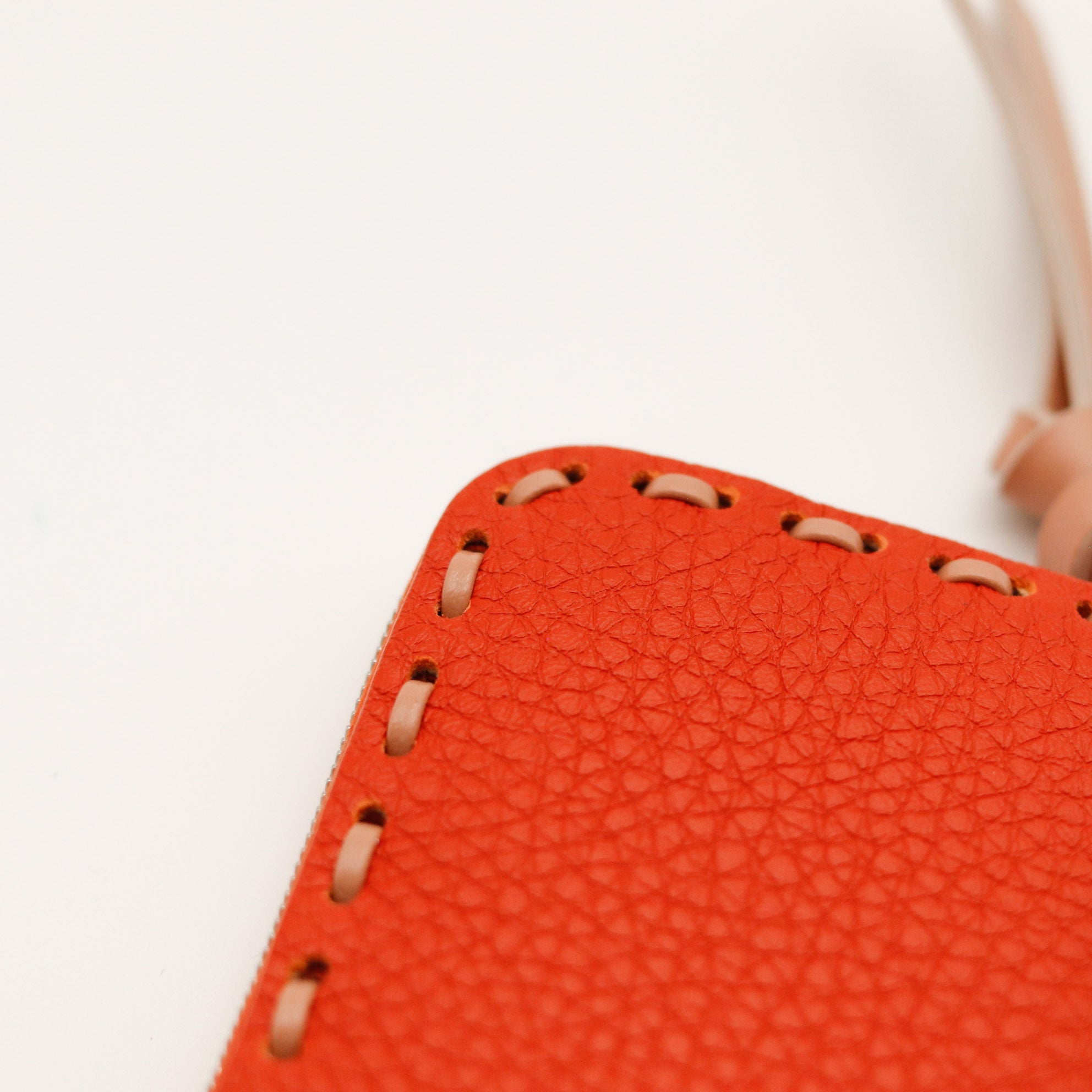Le Mini Portefeuille Peekaboo Fendi Orange