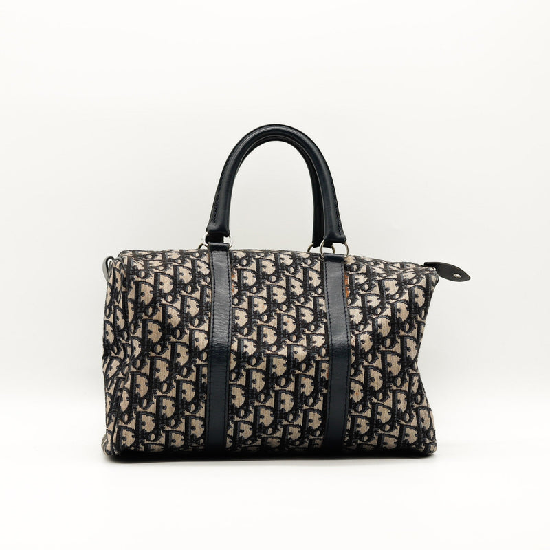 Le Boston Trotter Dior