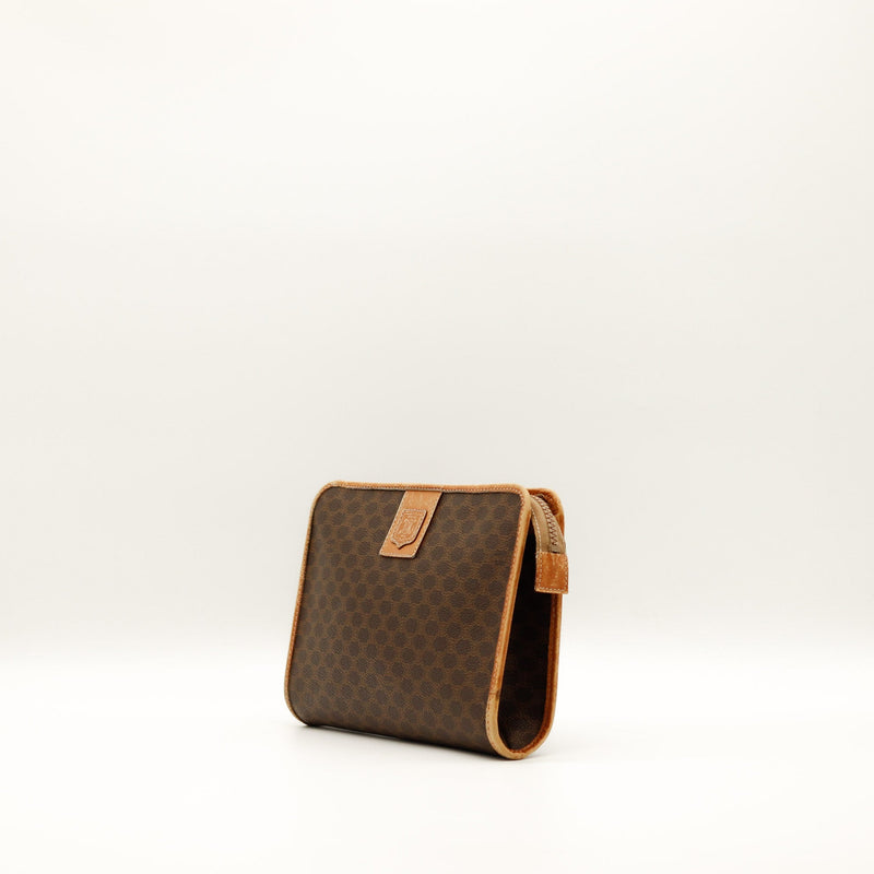 La Pochette Céline Macadam