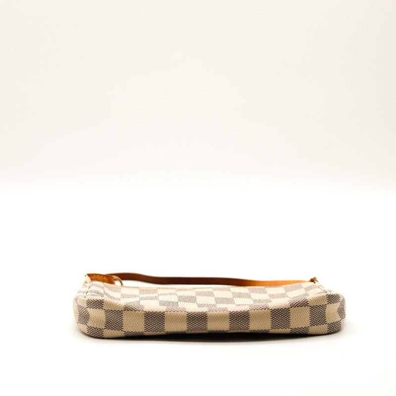 La pochette accessoire Louis Vuitton