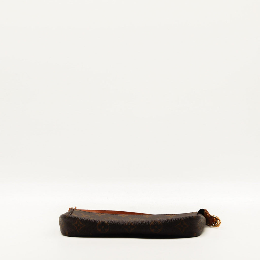 The Louis Vuitton Accessories Pouch