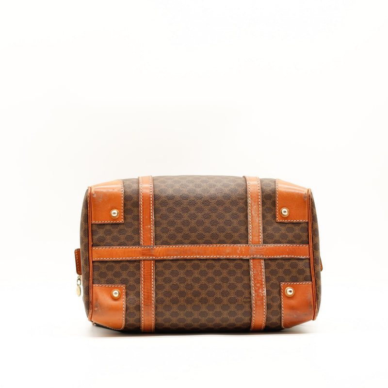 Le Petit Boston Céline