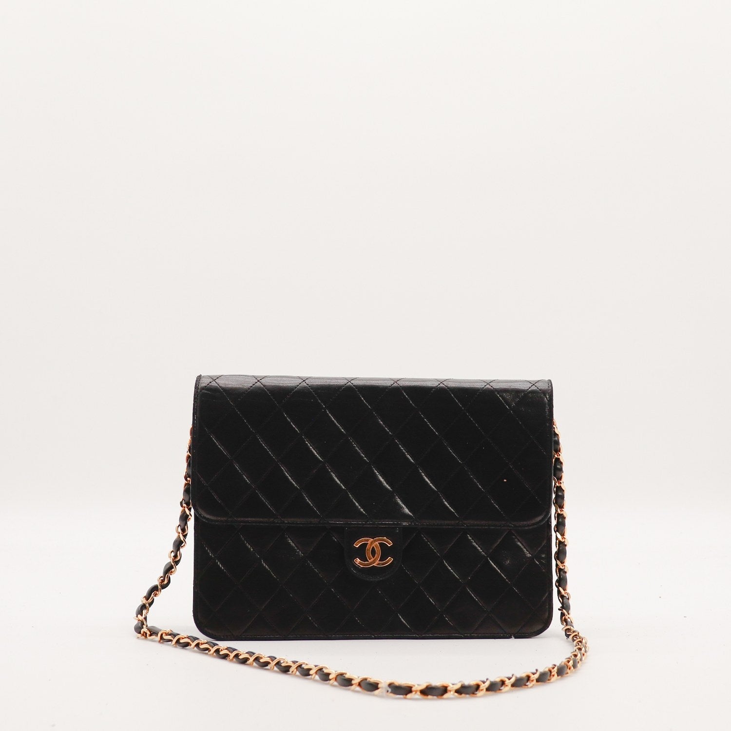 Le Timeless One Flap Chanel