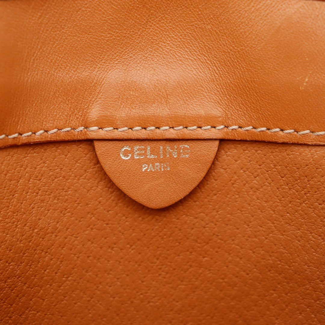 Le Seau Triomphe Céline
