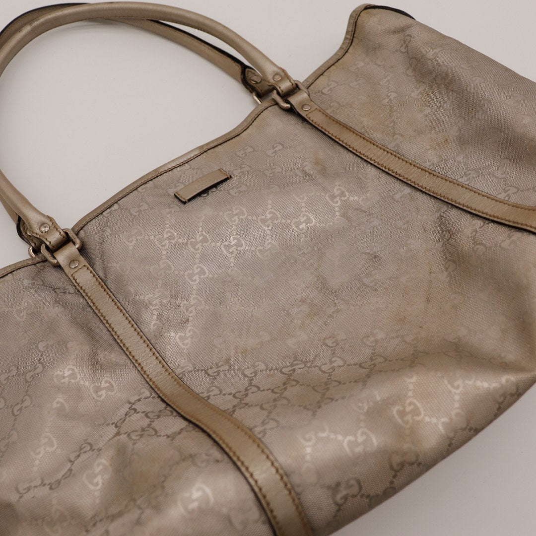 Le Tote Gucci