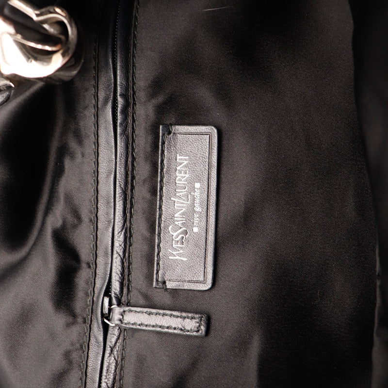 Le Roady Yves Saint Laurent Gris