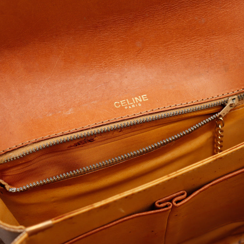 Le Triomphe Céline Macadam