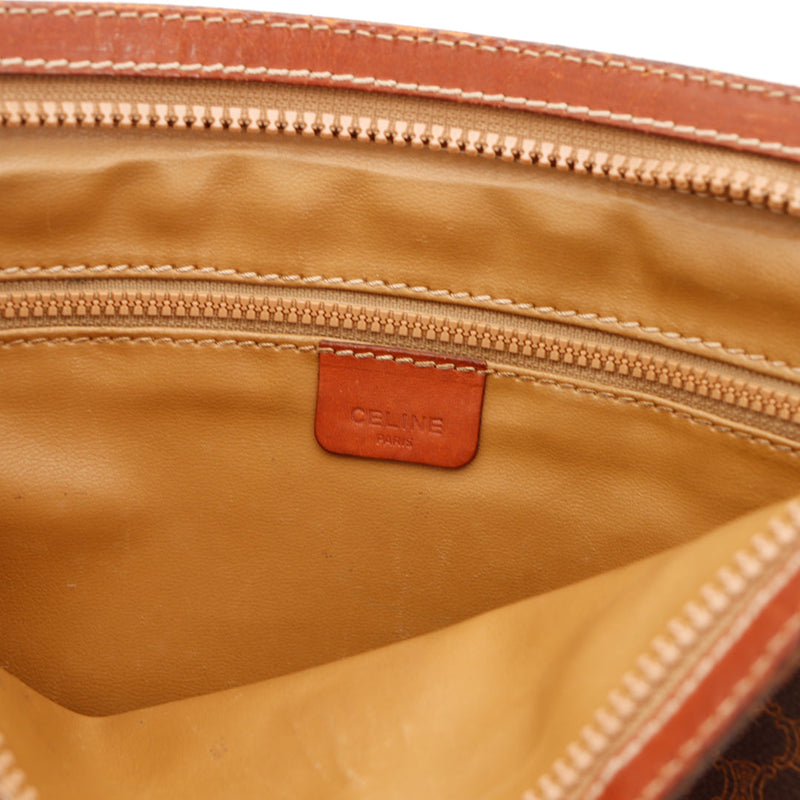 La Pochette Céline Macadam