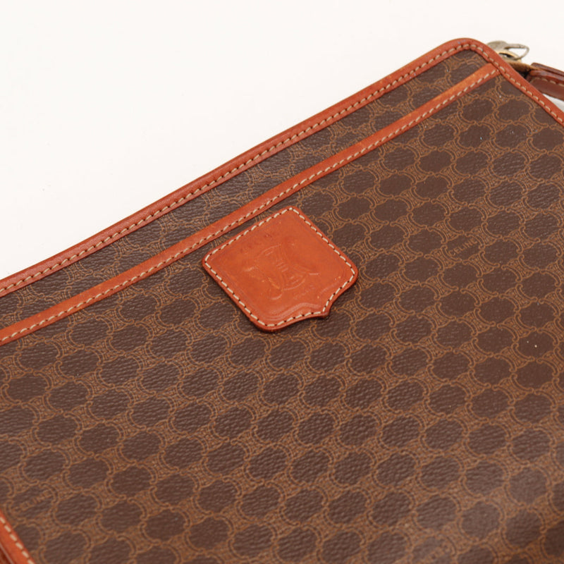 La Pochette Céline Macadam