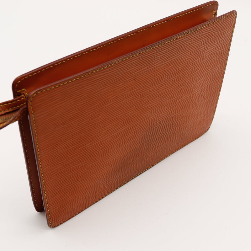 La Pochette Épi Louis Vuitton