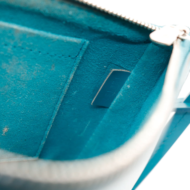 La Pochette Accessoires Épi Louis Vuitton