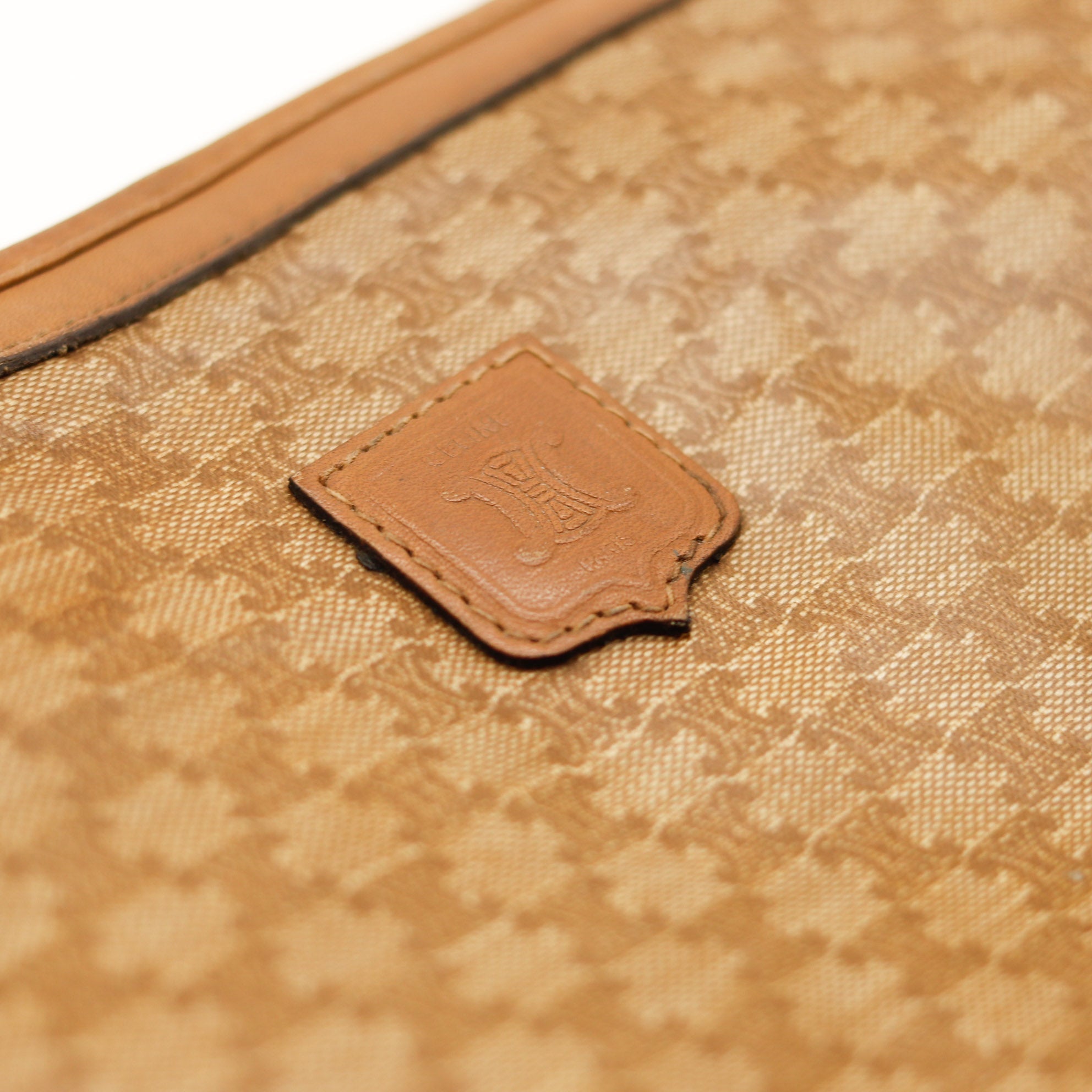 La Pochette Macadam Beige