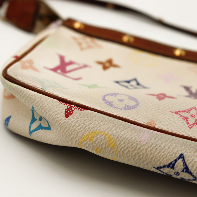 La pochette Murakami Louis Vuitton