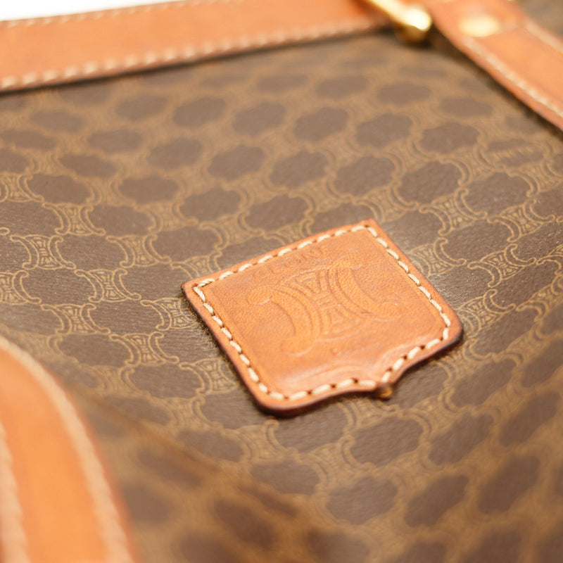 Le Petit Boston Céline