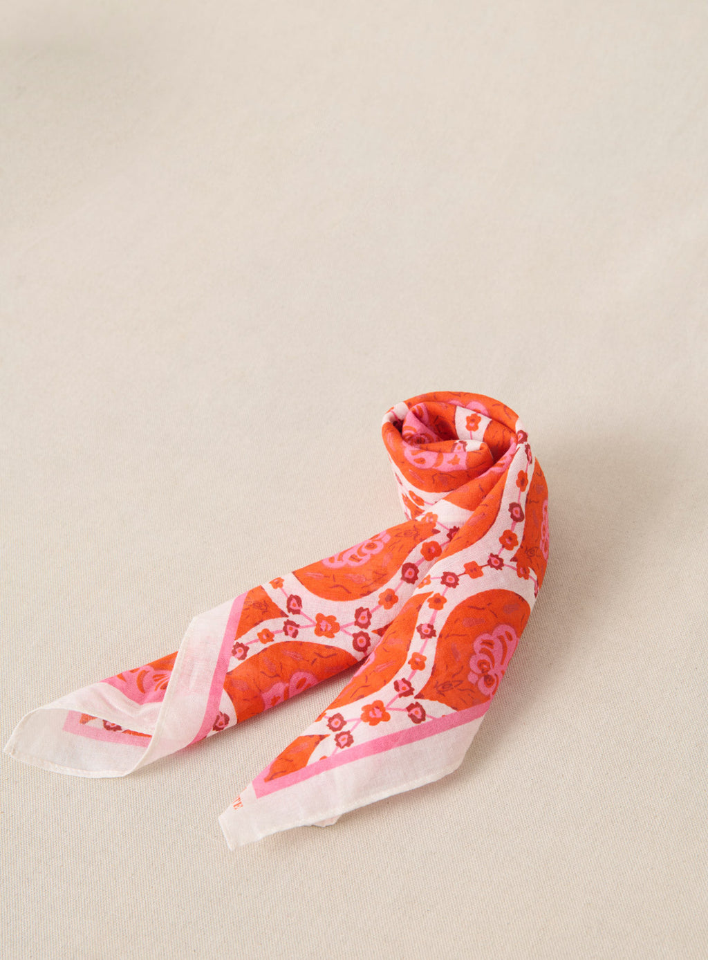 Anda scarf