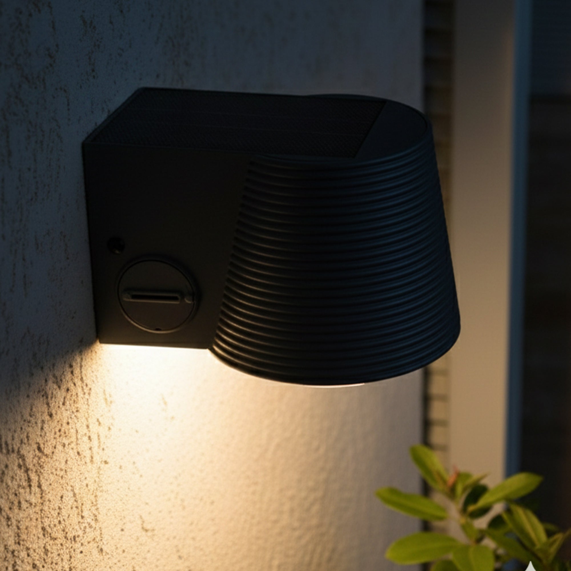 Soline - Decorative Solar Wall Light - Steel - Grey