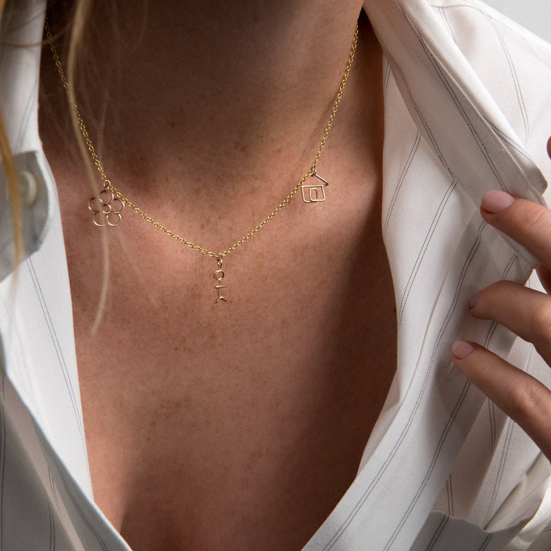 Bracelet lettre personnalisée bijou élégant femme fait main Paris