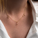 Bracelet lettre personnalisée bijou élégant femme fait main Paris