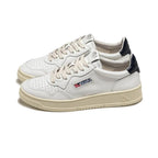 Medalist Low Leather Leather White Space