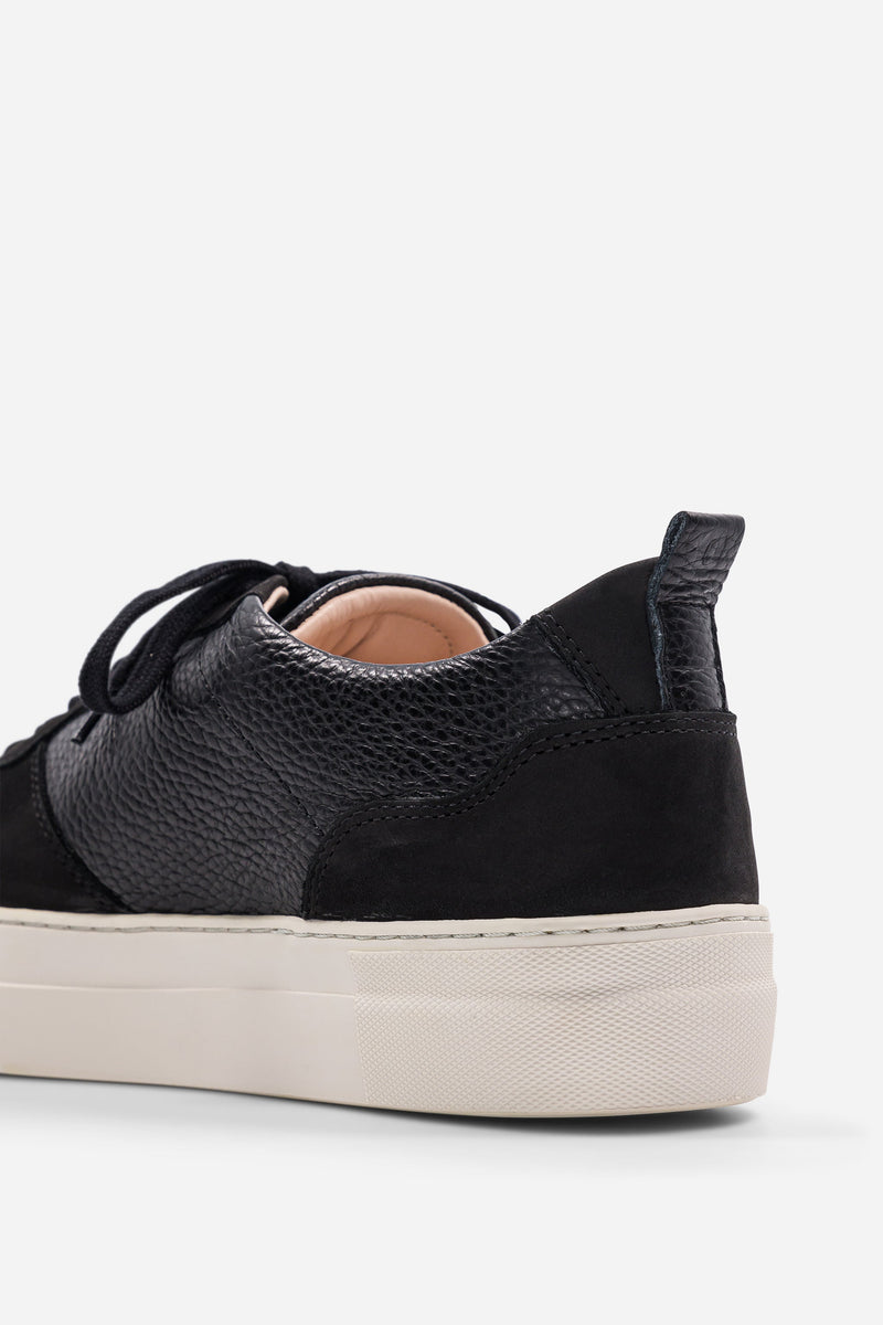 B0 Playground - Black - Mixte