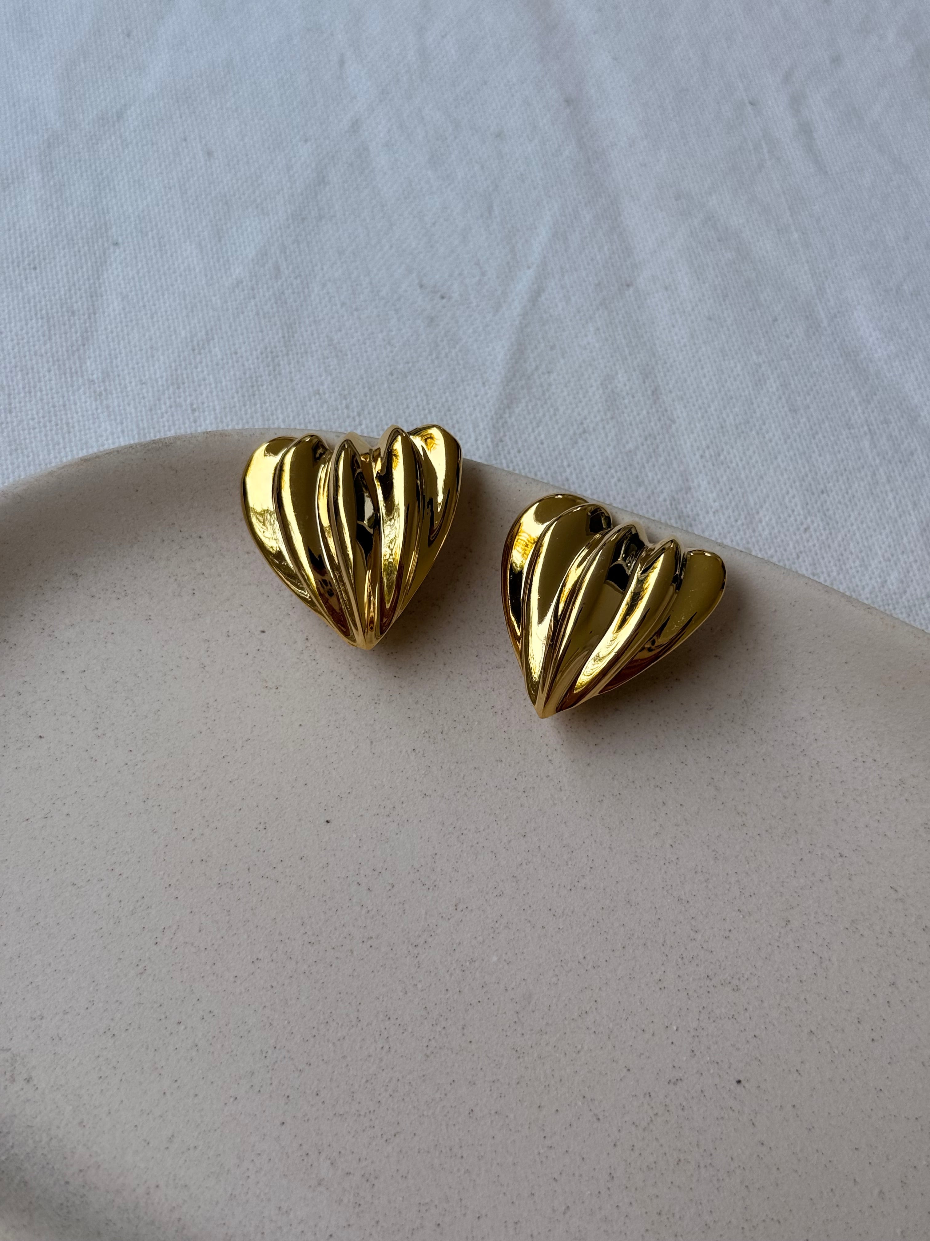 Boucles D’Oreilles Vintage - Cœurs Texturés Dorés
