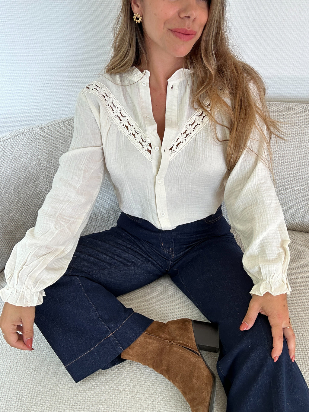 Angèle embroidered ecru blouse