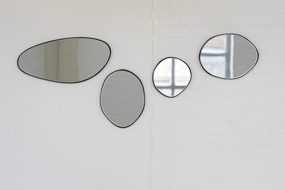 Marie - Miroir A - Acier - Noir