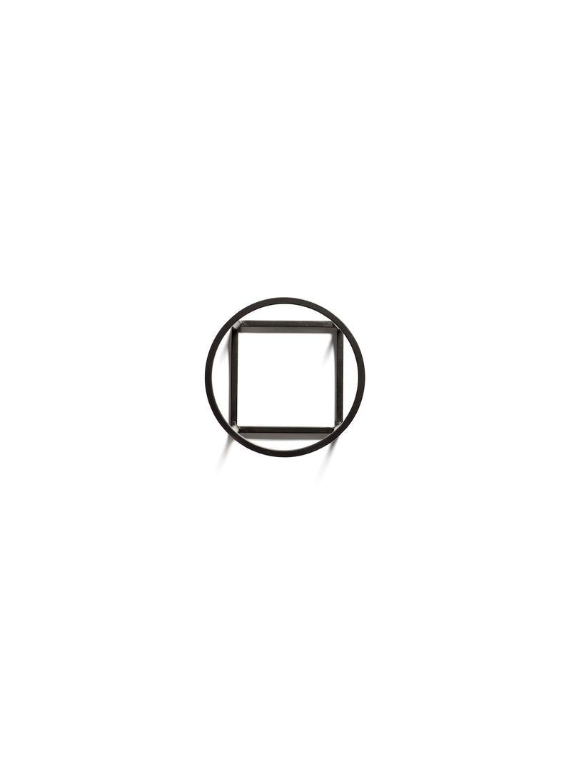 Support S - Noir Feast - By Ottolenghi