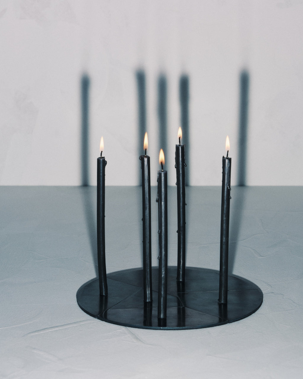 Candelabra - Bougeoir - Acier Bleui - Noir