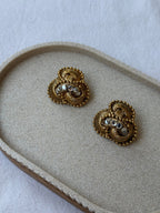 Boucles D’Oreilles Vintage - Motif Entrelacé Doré Et Strass