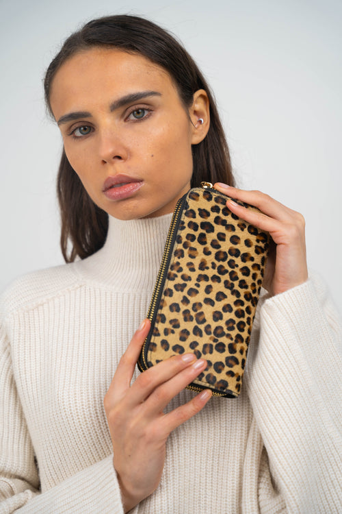 Edge Wallet - Black Leopard Pattern
