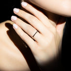 Bague "Alliance Sobriété" Diamants Noirs 0,14Ct/15