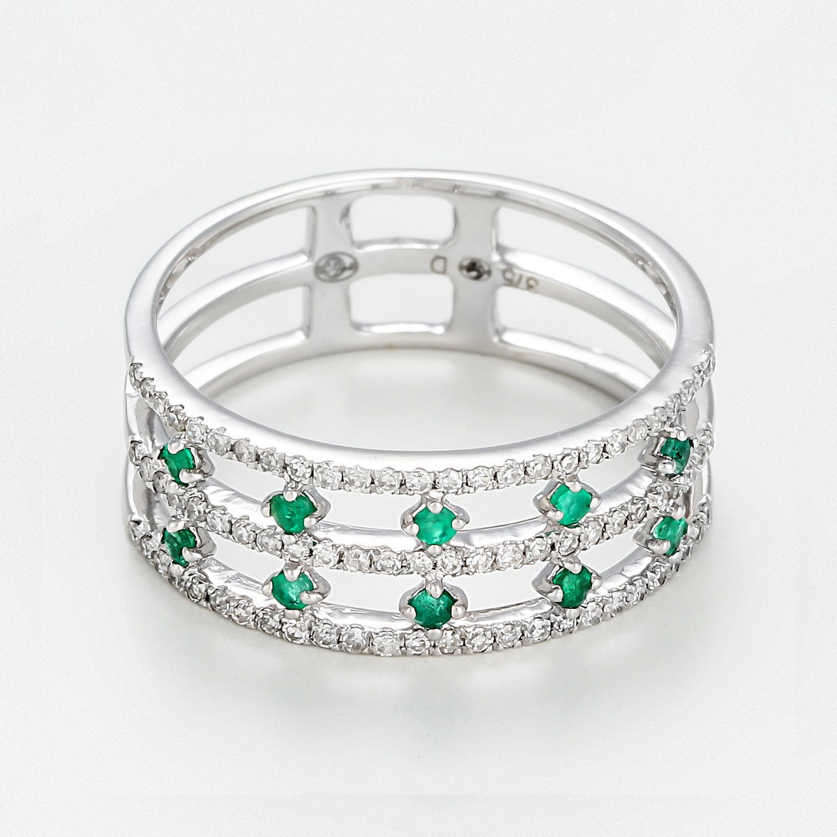 Bague Courone des Emeraudes D0,23/78 E0,25/10