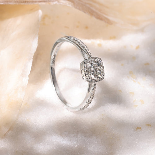 Anillo “Naeli” – Oro blanco