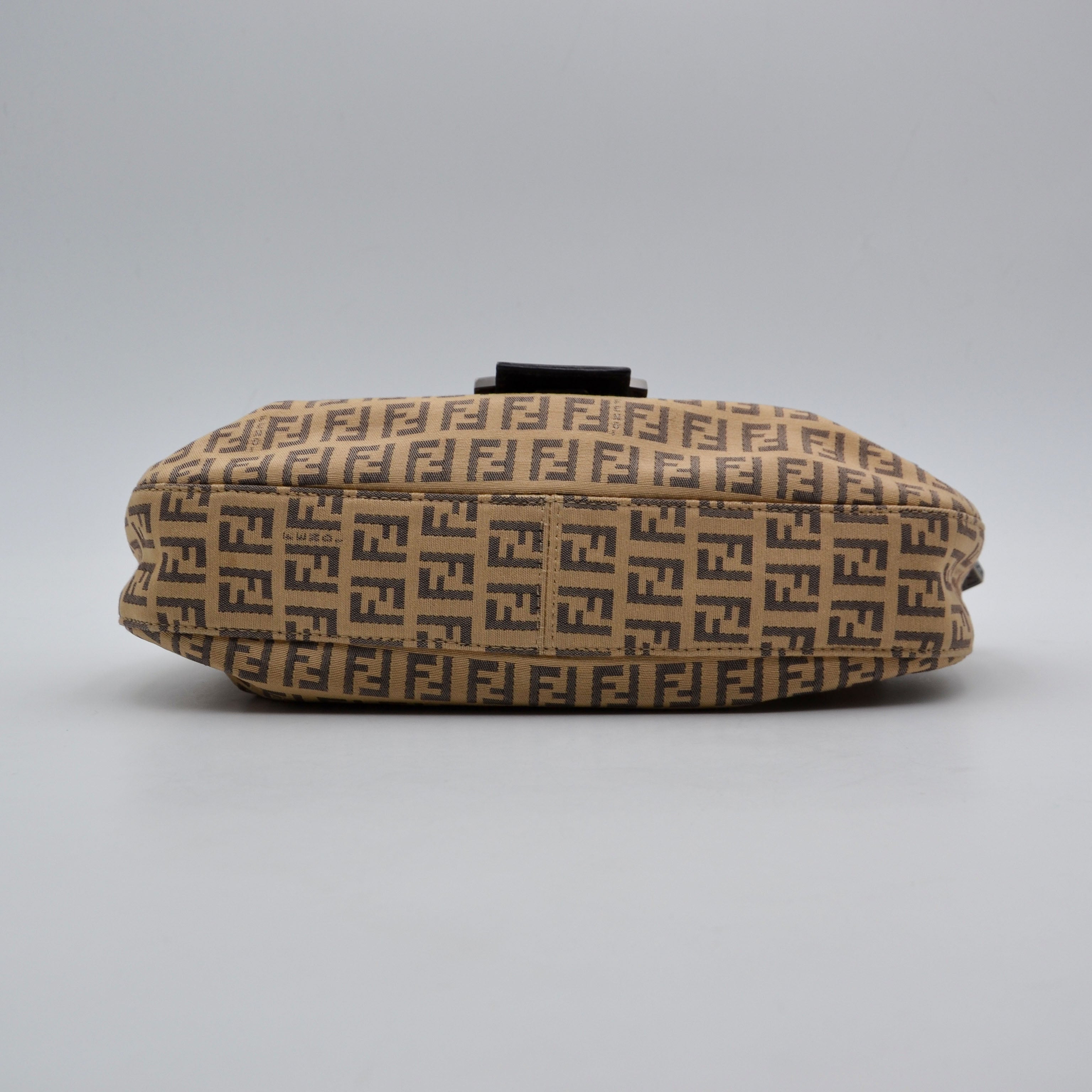 Sac Baguette Fendi Vintage Toile Zucchino