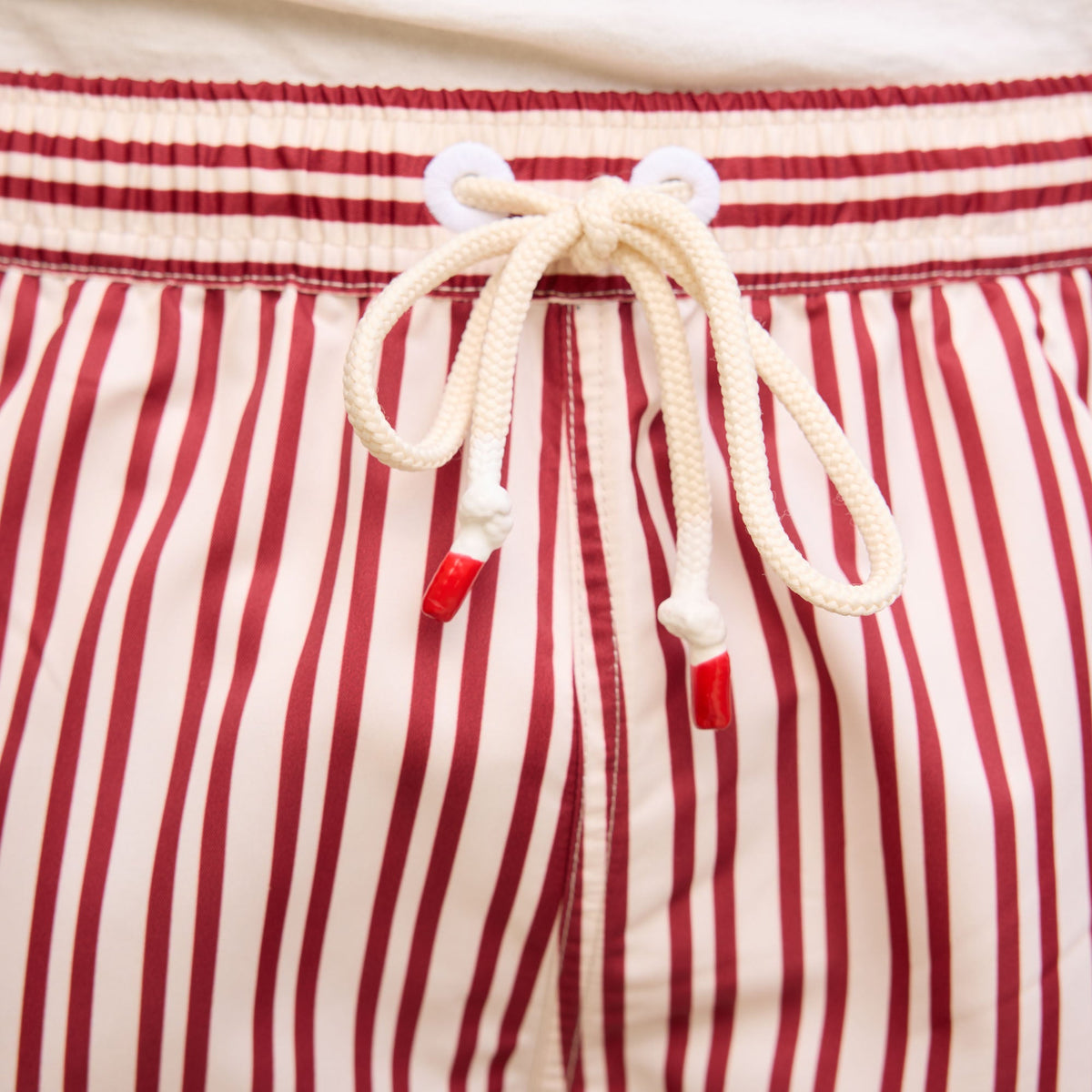 Maillot De Bain Écru À Rayures Bordeaux En Seaqual®