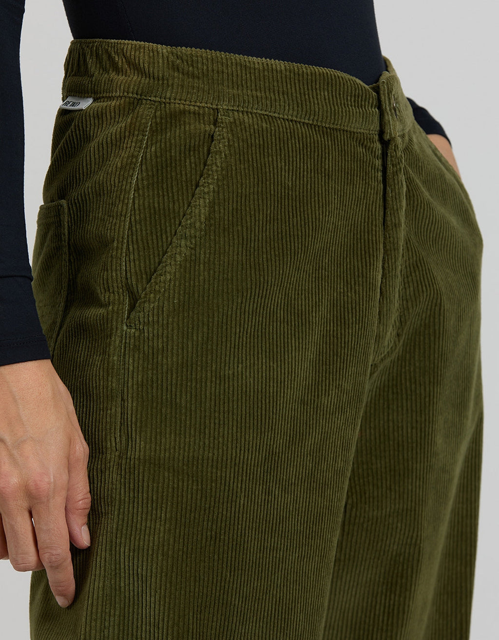Pantalón Recto Baltimore Velvet - Caqui - Mujer