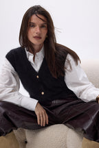 Sleeveless Cardigan – Brushed Cashmere Bari - Black - Women