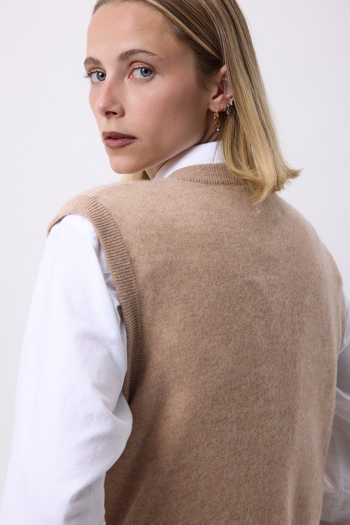 Gilet Col Rond Oversize Boutons Dorés Sans Hommeche F Bari - Beige Creme - Femme