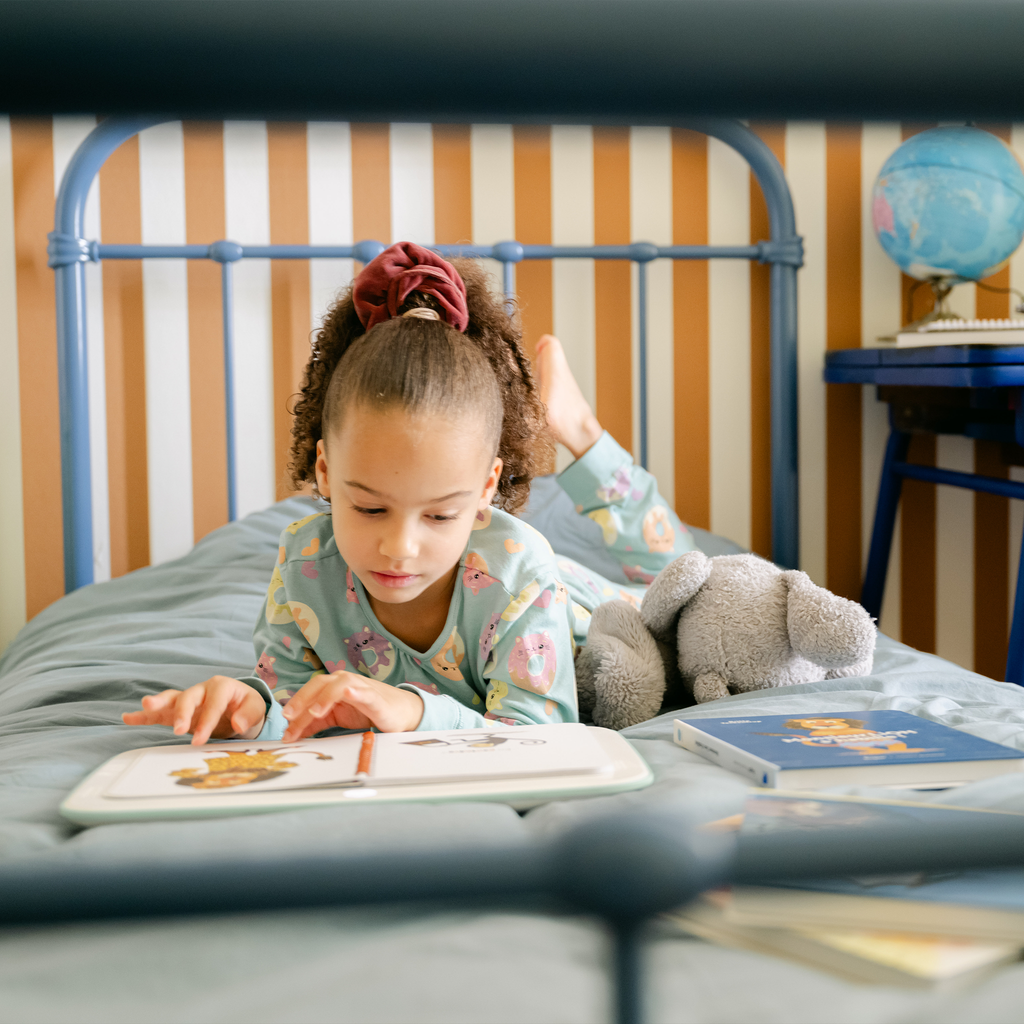 Livre - Monsieur Lion S'Habille (3+)