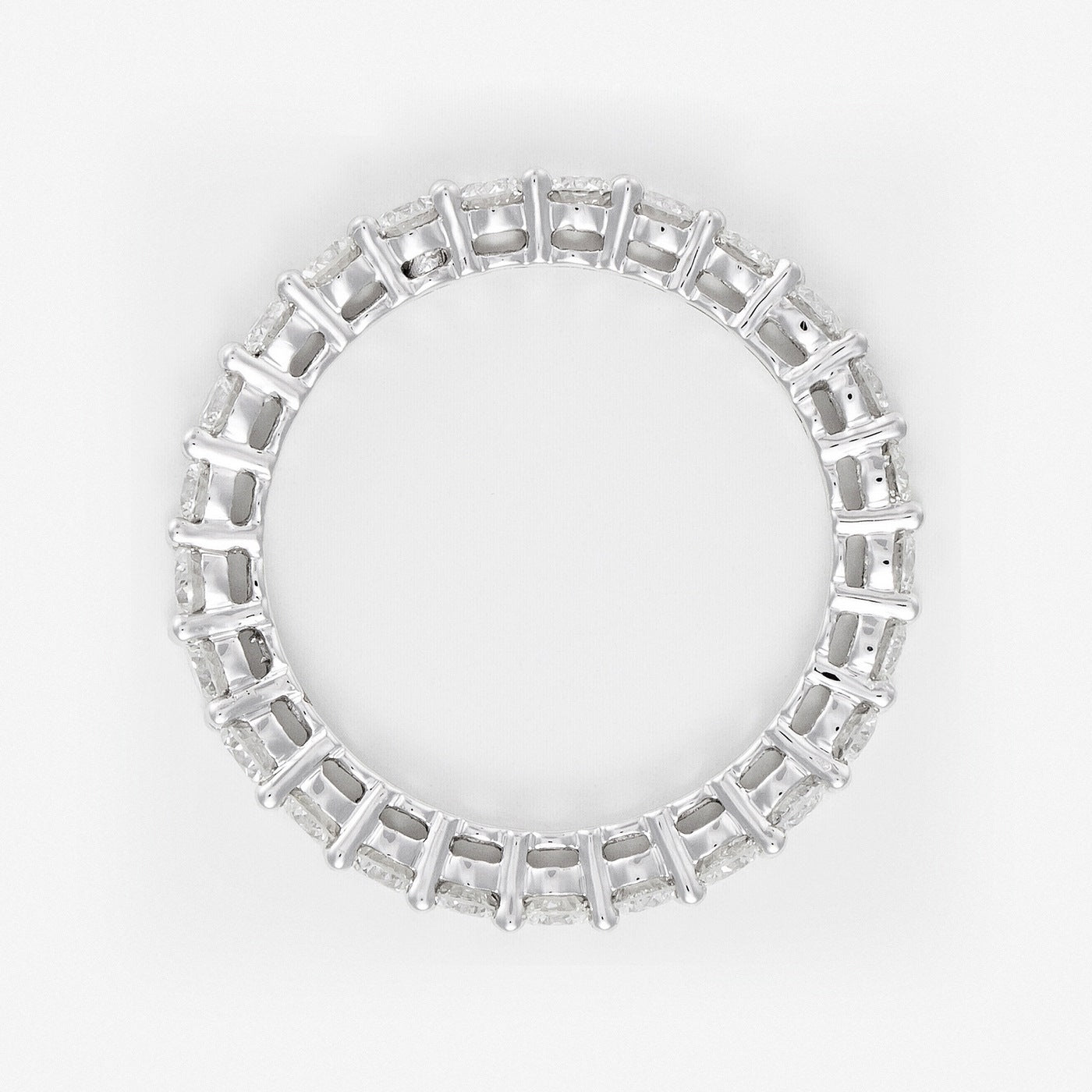 Anillo “Mon Tour Complet 2Ct” D2Cts/22 – Oro blanco 750/1000