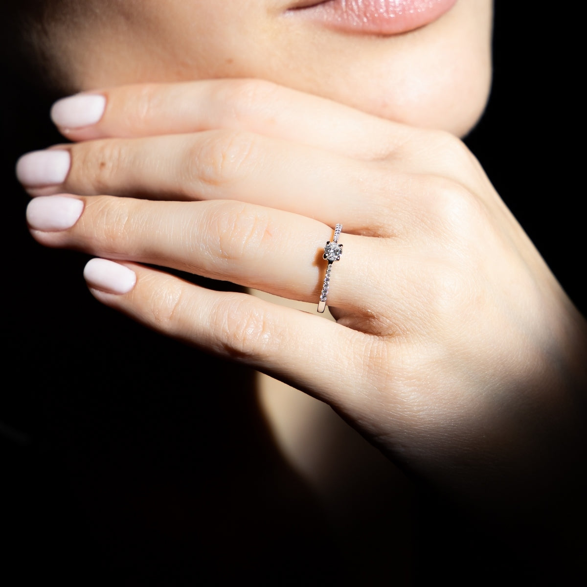 Bague "Dis-Moi Oui" - Diamant :0,25Ct/1+ 0,07Ct/14 - Or Blanc