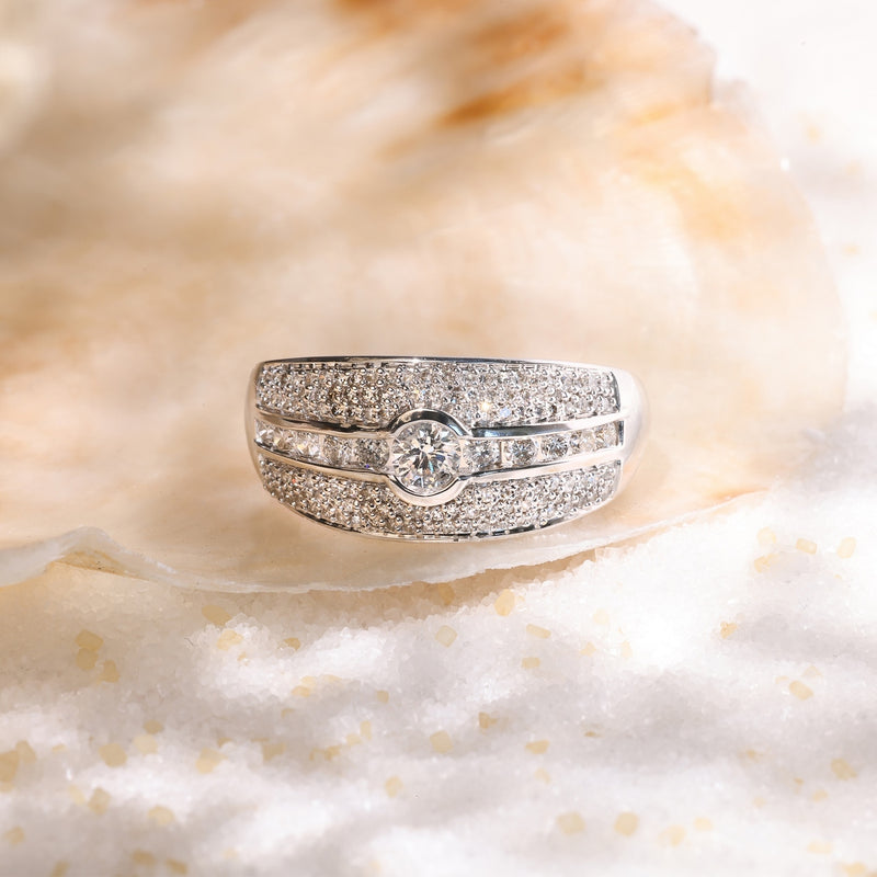 Bague "Jonc Lumineux" Diamant: 0,57ct/128 + 0,18ct/1