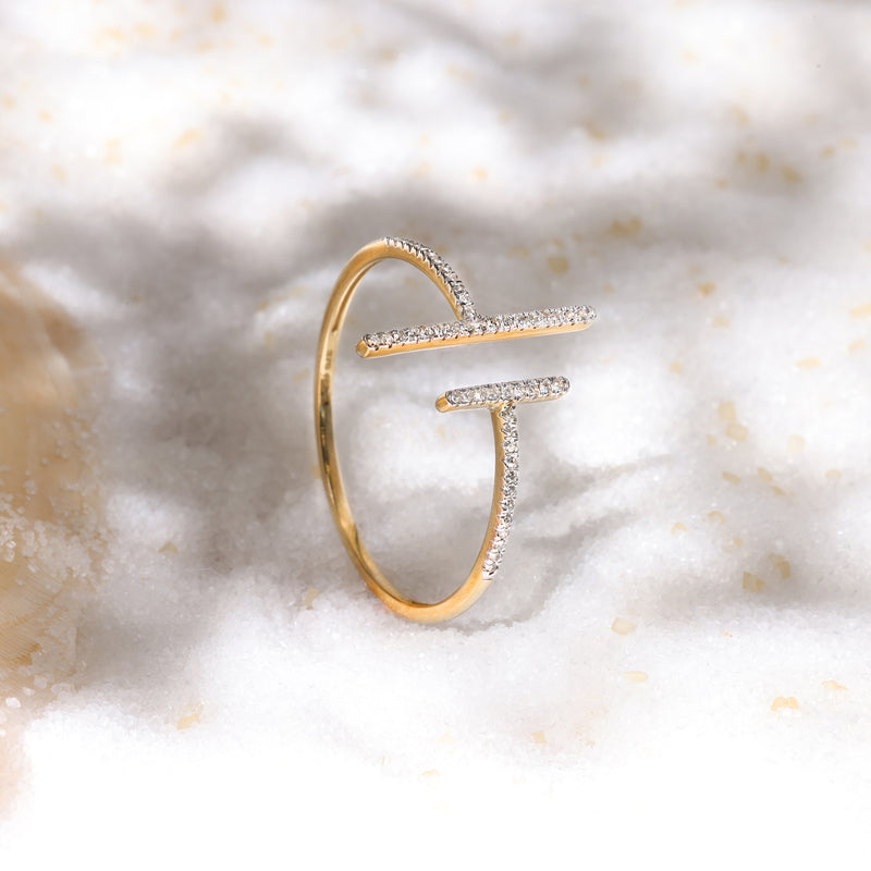 Bague "Parallèle Asymétrique" D0,1Ct/50 - Or Jaune