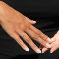 Ring "Parallèle Asymétrique" D0,1 ct/50